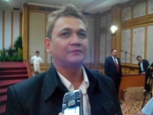 Ronny Tambayong, Direktur Utama HMT Tour & Travel