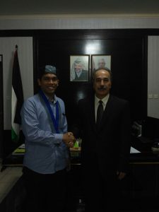 Ketua Umum PP GMKI Sahat Martin Philip Sinurat dan Wakil Duta Besar Palestina untuk Indonesia Taher Ibrahim Abdallah Hamad