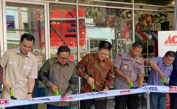 ACE DAN INFORMA BUKA TOKO PERTAMA DI GORONTALO