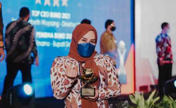 Semakin Diakui, JXB Diganjar Tiga Bintang di TOP BUMD Awards 2021